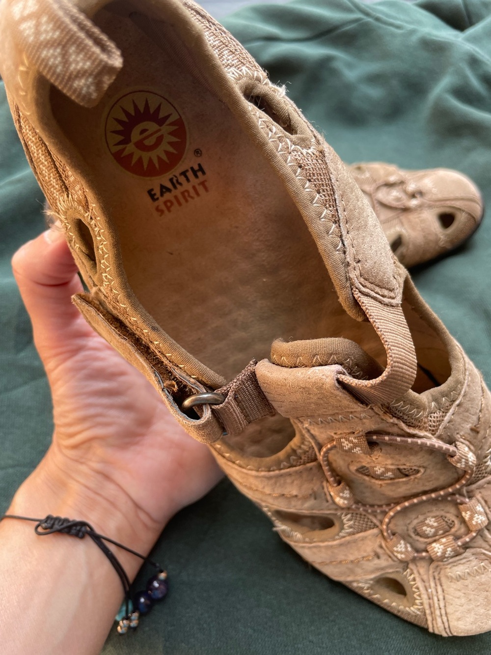 Earth Spirit Tan Suede Women’s Closed-Toe Sandals Genuine Leather
